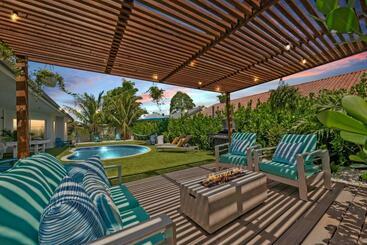 شقق خاصة سياحية Breezy Oasis With Pooltable, Heated Pool, Golf & Gazeebo L29