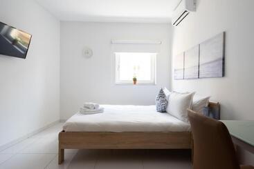 Aparthotel Marina Studios