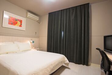 Otel Jinjiang Inn Style   Taiyuan South Railway Station