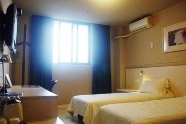 Hotel Jinjiang Inn Kunshan Train Station