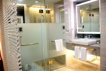 בית מלון כפרי Plainvim International Boutique