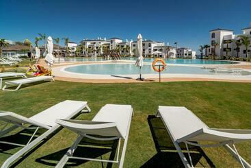 Pisos turísticos Lae131d  Apotel Estepona Hills By Roomservices
