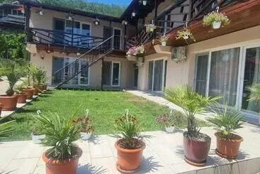 پانسیون Casa Belvedere Orsova