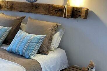 بنسيون Le Mas De Mirabel