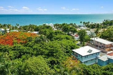 هتل Casa Al Mare #3 1 Bdr 4 Min Walk To Sandy Beach