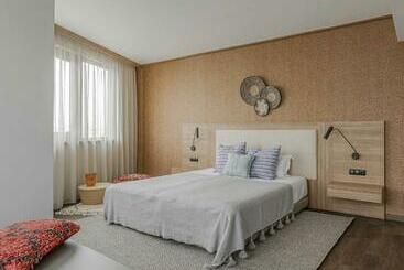 Aparthotel Wn Lab Hotel   Book Our Special Christmas Rooms Including Breakfast And Parking