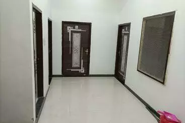 Hotel Pop A1 Varndavan