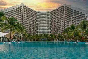 هتل آپارتمان Rosemary Home At Bai Dai Beach Nha Trang   Seaview Condo Near Int T Cam Ranh Airport