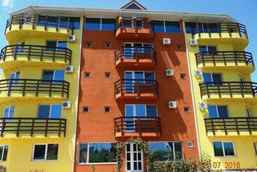 ペンション Casa Marea Neagra