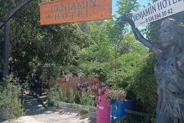 Benjamin Otel Gumusluk