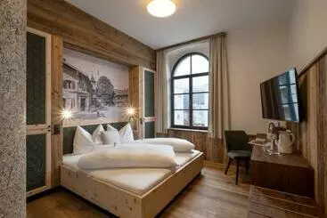 Hotel Kirchenwirt Wörgl