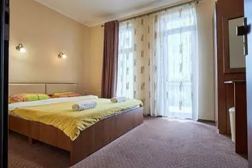 پانسیون Holidays Club Resorts