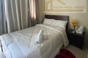 Апарт-отель Breeze Residence