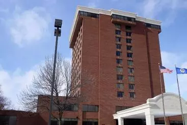 Best Western Brooklyn Center Hotel & Conference Center