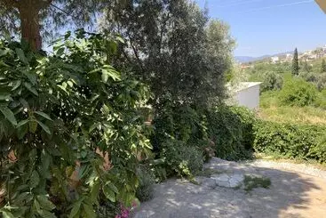 Shanti Too Sığacık Hostel