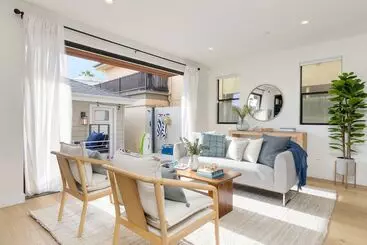 ツーリストアパートメント Pacific Villa By Avantstay Steps From Beach Luxurious Modern Indoor Outdoor Living