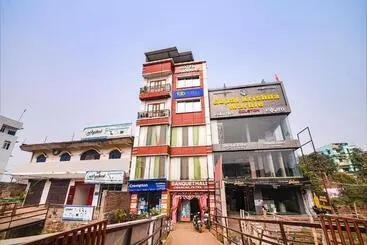 Bed and Breakfast Fabhotel Raj Niwas