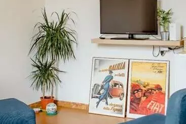 ペンション Airbnb Porretta