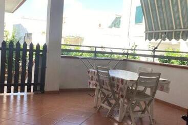 Nocleg ze śniadaniem Via Grottella 81 In Locazione Turistica