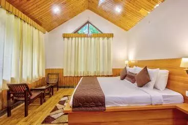 Hotel Paradisethe White House Cafe