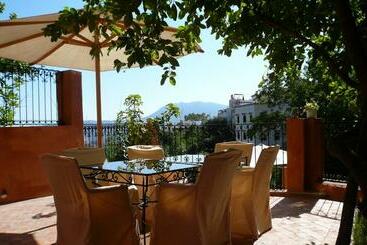 Riad Dar Rass El Maa