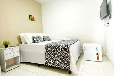 Bed & Breakfast Costa Suítes