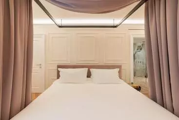 Huoneistohotelli Naxi Suites