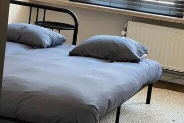 تختخواب و صبحانه Maison Georges