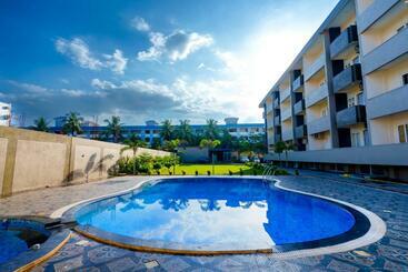 ホテル Xenious Hermitage Koshal, Puri