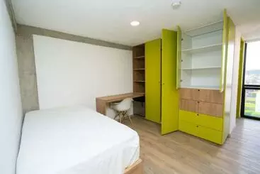 Pisos turísticos +ms +loft Coworking +vigilancia 24hrs +internet 504