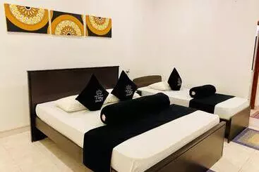 ペンション Abhaya Resorts
