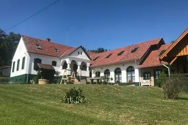 Pension Fény Szer Vendégház őrség