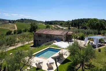 Turistihuoneistot Country House Lo Spigo 4, Emma Villas