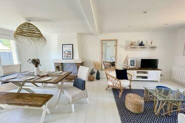 Turist apartmanları Maison Chaleureuse Avec Jacuzzi