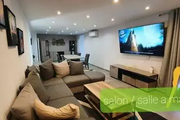 ツーリストアパートメント Agréable Villa Pour 8 Personnes