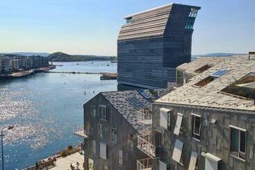 Fully Serviced Apartment With Spectacular Views Towards The Munch Museum