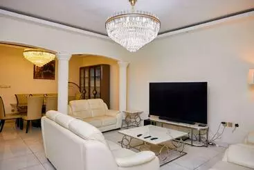 آپارتمان‌های توریست‌ها Residence Noumsi