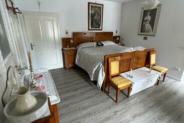 פנסיון Palazzo Cervesato: Camera Regina Margherita