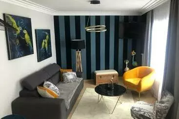 ツーリストアパートメント Appartement Chez Bernadette à 50m De La Plage
