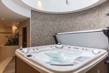 בית מלון כפרי Bazilika Alatt Panzió