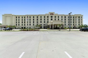Отель Hampton Inn & Suites Gulfport I10