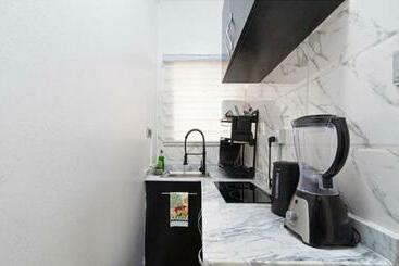 관광객 아파트 Awesome Lekki Crib