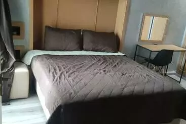 آپارتمان‌های توریست‌ها Mansbay Resort