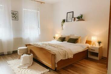 Apartamentos turísticos Cozy 2 Bedroom Boho Themed Home