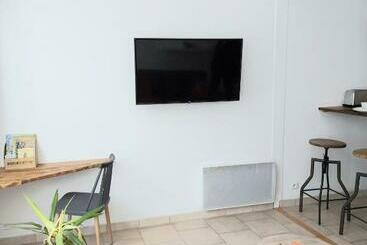 شقق خاصة سياحية Appart Confort#1, Centre Ville, Gare à Pieds Proche Commodités