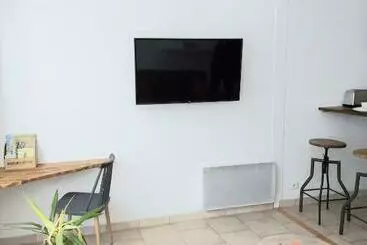 Turistihuoneistot Appart Confort#1, Centre Ville, Gare à Pieds Proche Commodités