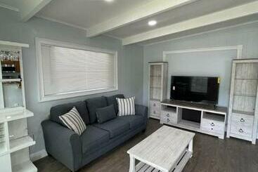 Turist apartmanları Cheerful Family Home Close To Everything!