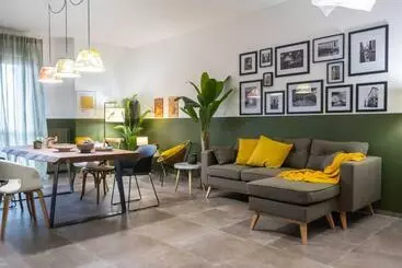 Pisos turísticos Lacasadipi Appartamento Ad Un Passo Da Milano Fieramilanorho H Galeazzi Mind