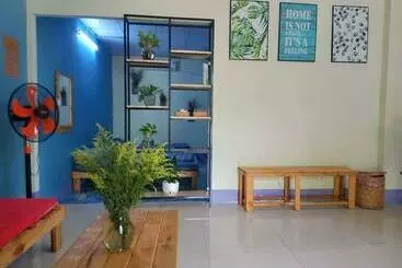 ツーリストアパートメント Nhat Ha Homestay