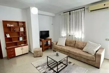ツーリストアパートメント A&r City Center Apartment